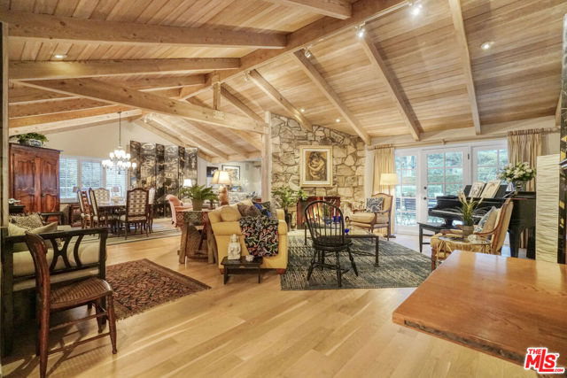 Property photo of 9420 Eden DR