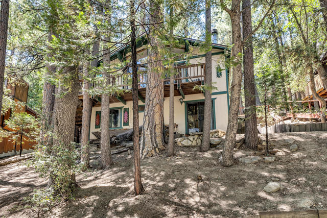 Property photo of 25105 Franklin DR