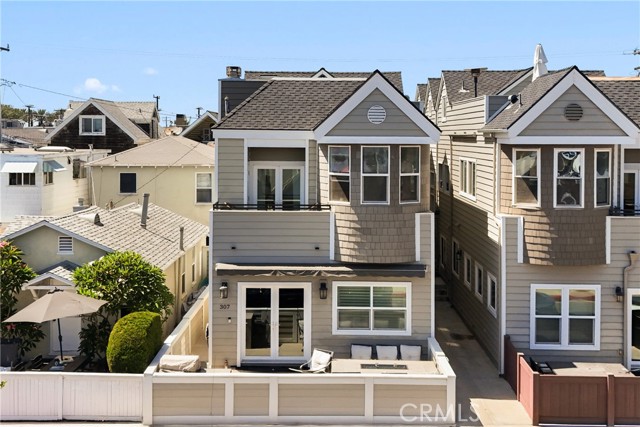 Property photo of 307 34th ST
