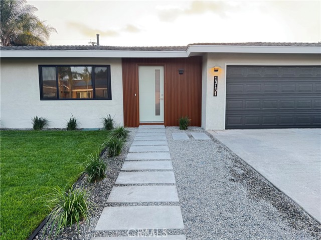 Property photo of 13131 Siemon AV
