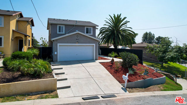 Property photo of 3917 Dwiggins ST