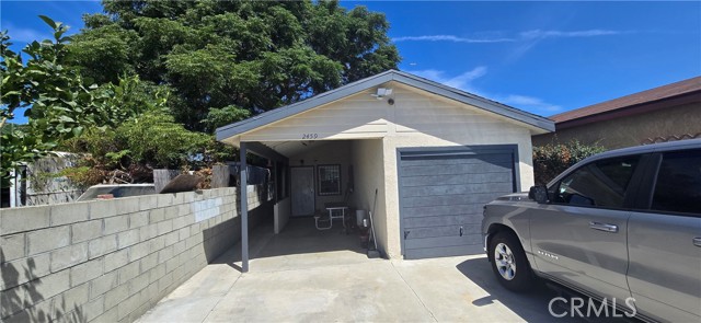 Property photo of 2459 E 111th ST