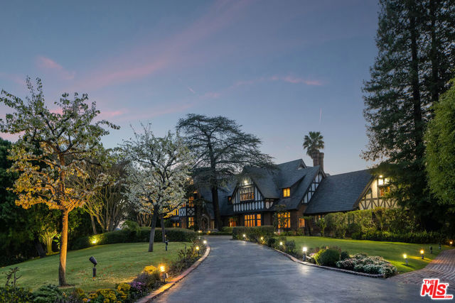 Property photo of 259 St Pierre RD