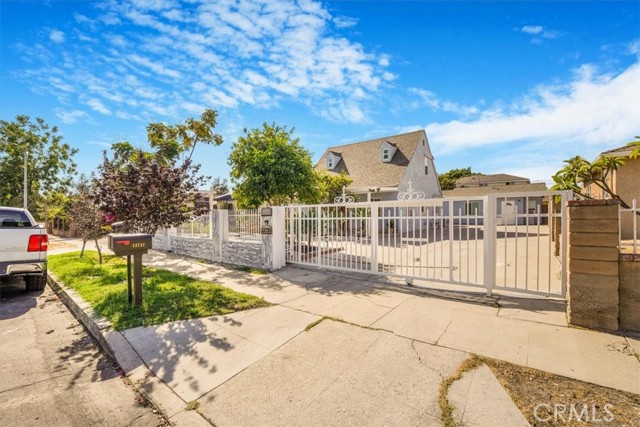 Property photo of 13737 Mercer ST