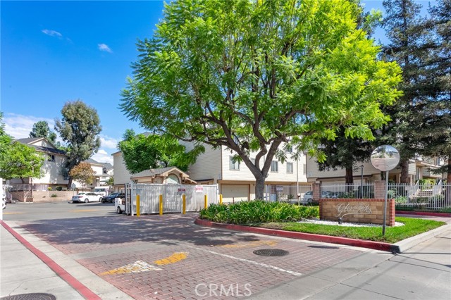 Property photo of 11150 Glenoaks