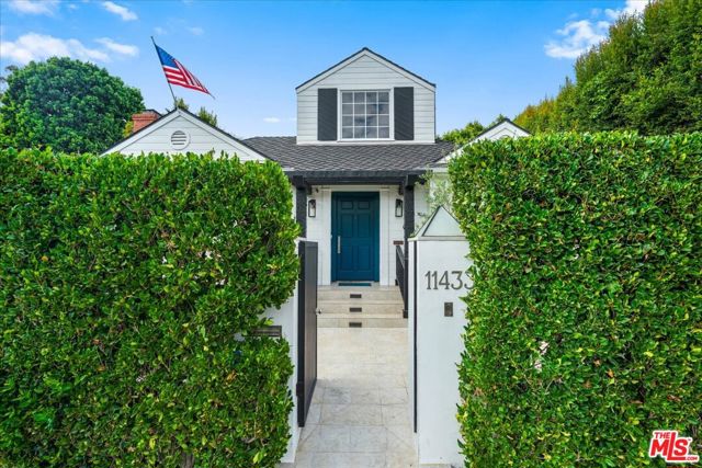 Property photo of 11433 Albata ST