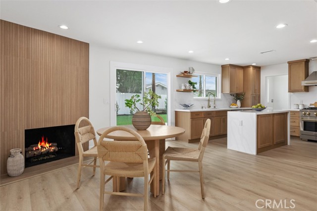 Photo of 1412 E Quincy Av