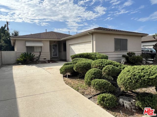 Property photo of 3861 S Norton AV