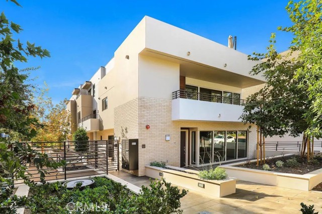 Property photo of 2428 E Del Mar BL