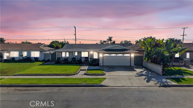 Photo of 8812 Sapphire Av