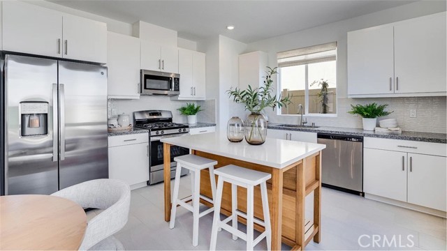 Property photo of 17848 Kinley ST