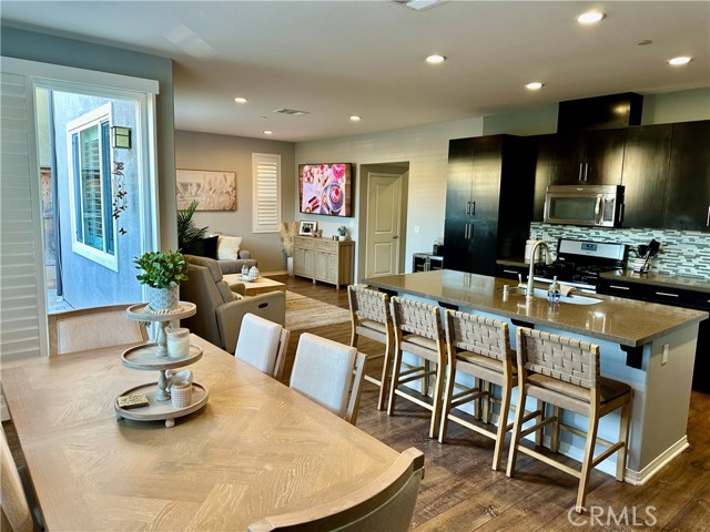 Photo of 2313 Navigation