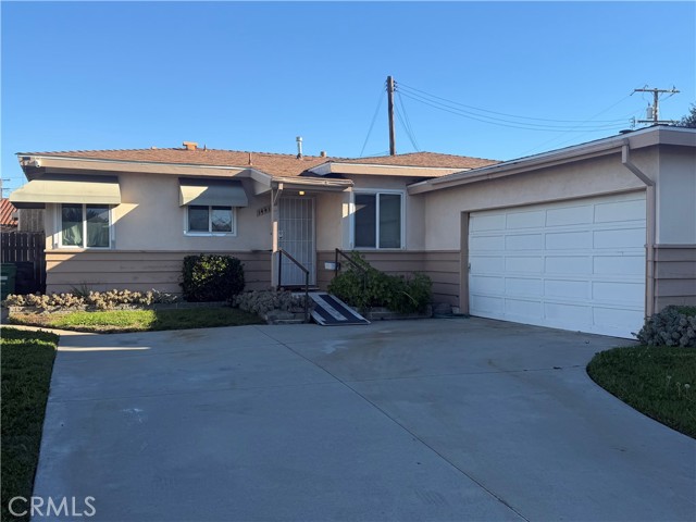 Property photo of 14411 Robbie CT