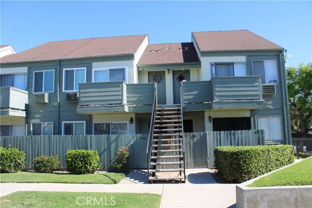 Property photo of 635 N Bristol