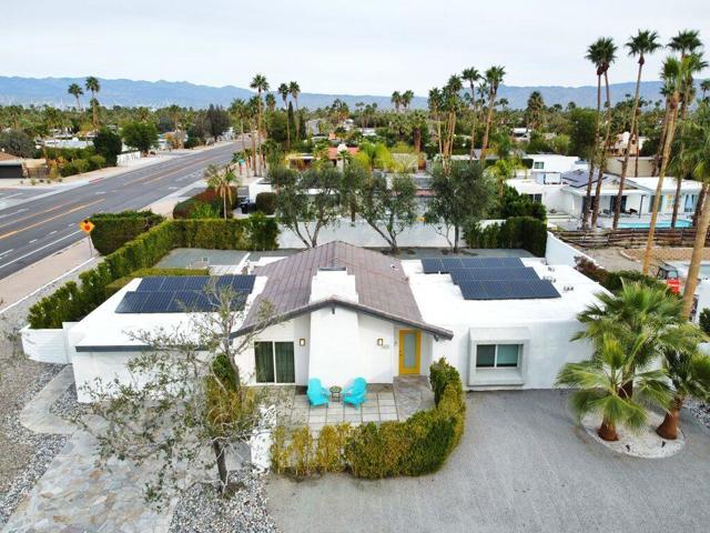 Property photo of 1022 E El Escudero ST