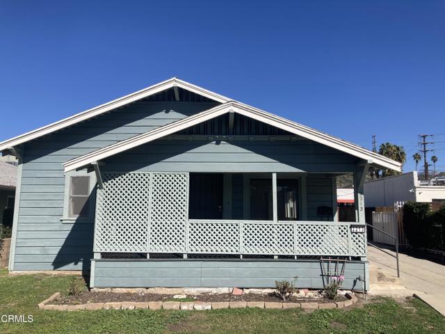 Property photo of 2213 Addison WY