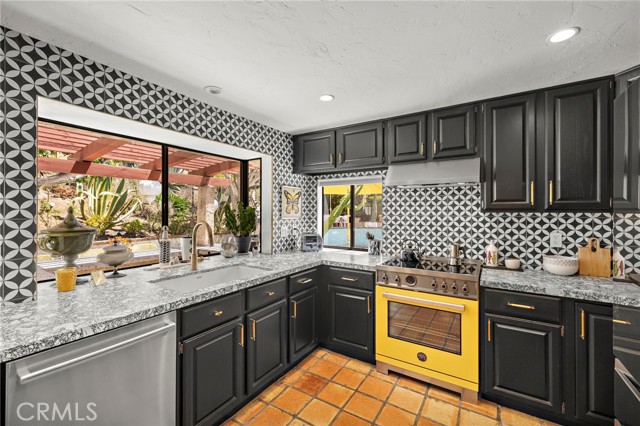 Property photo of 25962 Ernestine CT