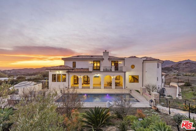 Property photo of 1522 Decker Canyon RD