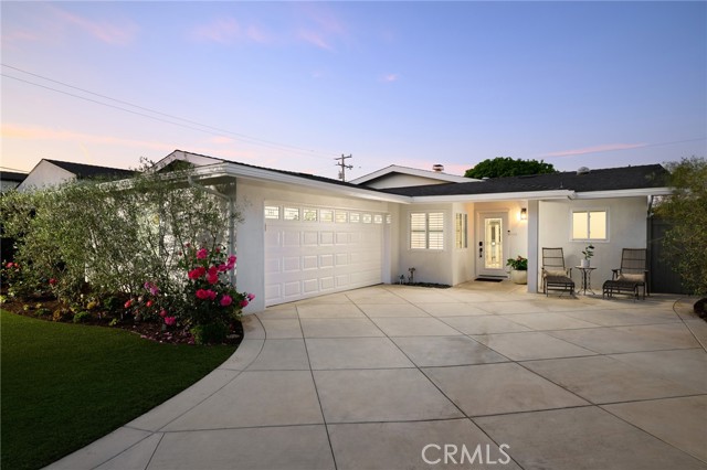 Property photo of 270 Cecil PL