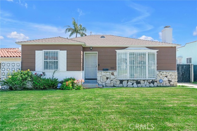 Property photo of 9812 S Denker AV