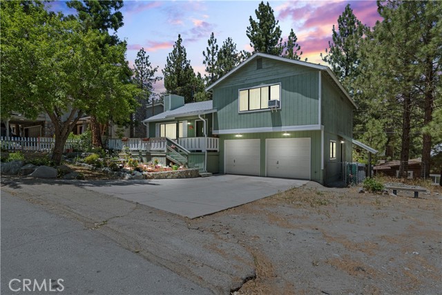 Property photo of 1876 Sparrow RD