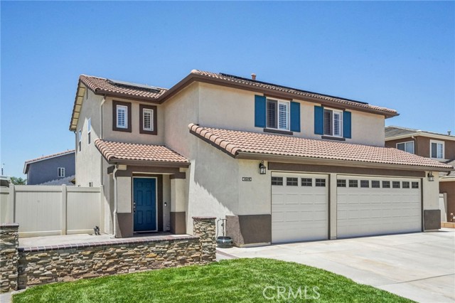 Property photo of 1519 Bluejay Way