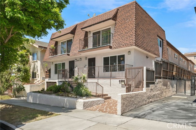 Property photo of 429 E Providencia AV