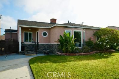 Property photo of 1131 E Larkwood