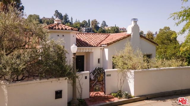 Property photo of 2459 Park Oak DR