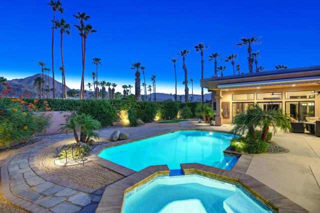 Property photo of 76470 Pala Palms DR