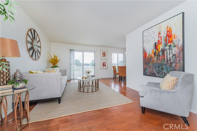 Property photo of 3734 S Canfield AV