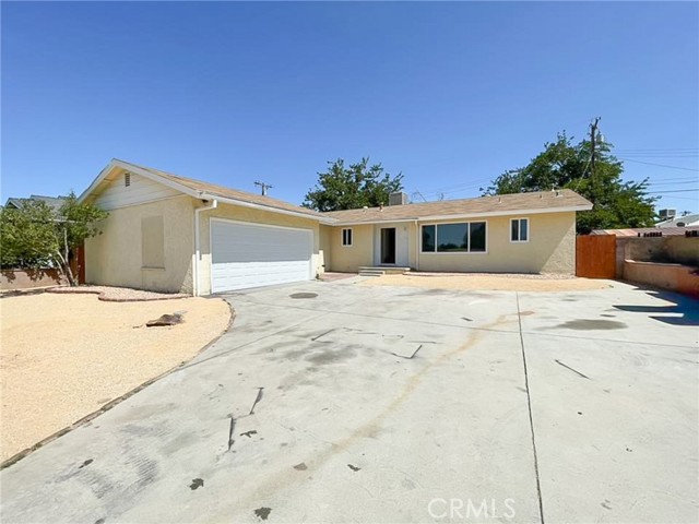 Property photo of 43854 Fern AV