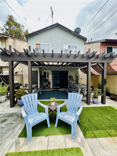Property photo of 1445 Parade