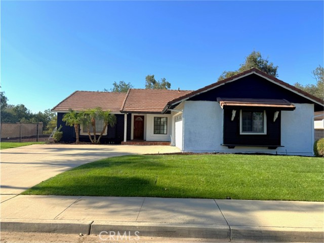 Property photo of 977 Wellington RD