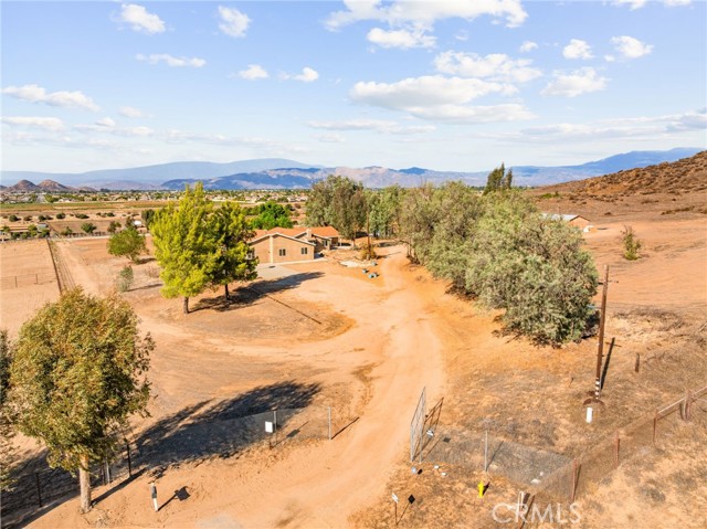 Property photo of 28750 Warren Rd