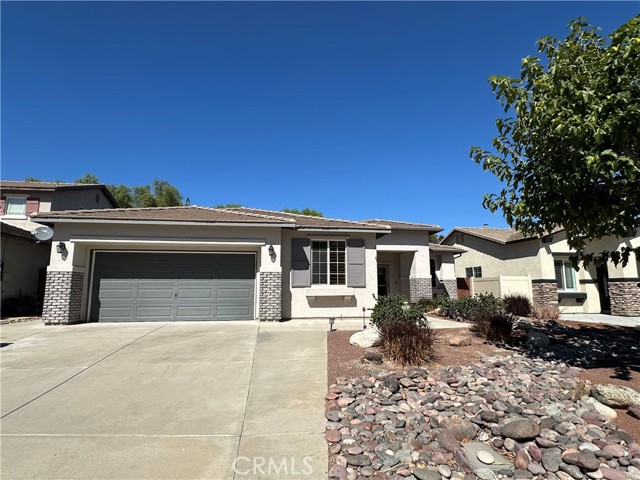 Photo of 15062 Amorose St