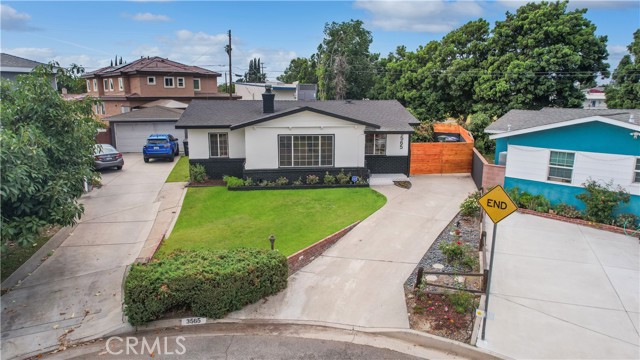 Property photo of 3565 Lashbrook Ave
