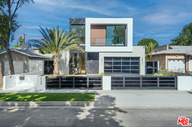 Property photo of 5132 Lindley AV