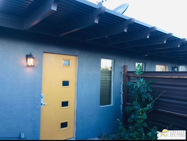 Property photo of 343 W Avenida Cerca