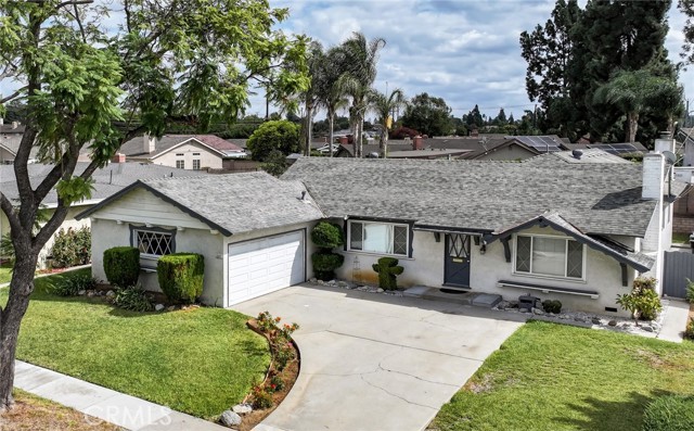 Property photo of 13220 Fonseca Ave