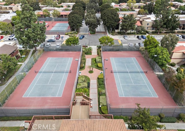 Property photo of 1040 W MacArthur Blvd