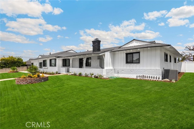 Property photo of 3033 E Sunset Hill DR