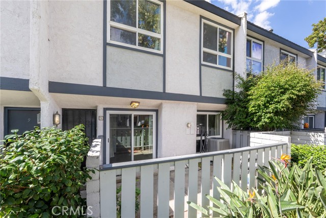 Property photo of 2100 West Palmyra Avenue