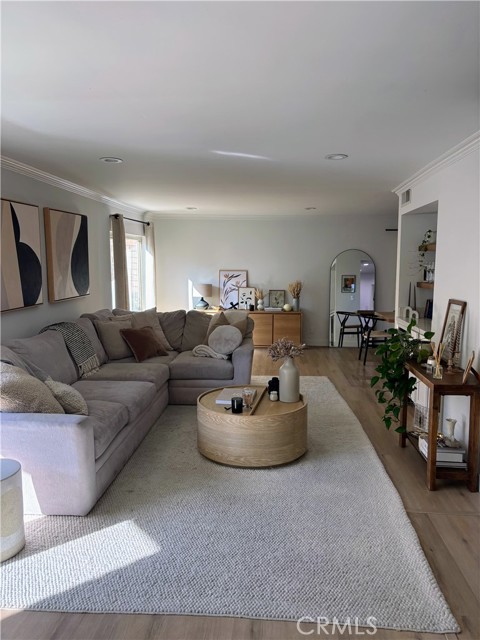 Property photo of 5440 Lindley