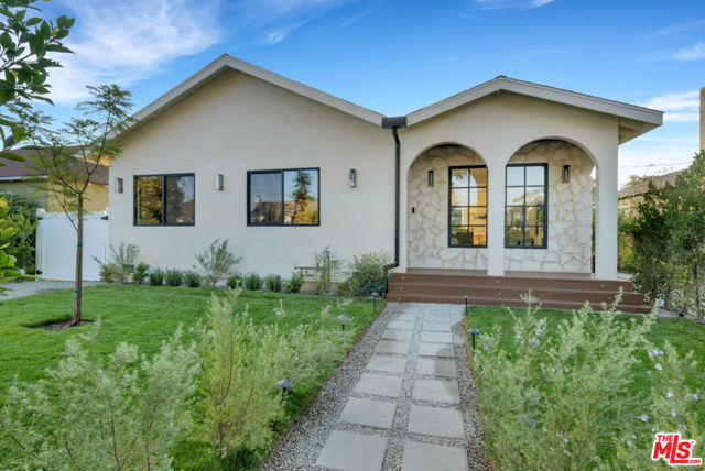 Property photo of 3617 Hillcrest DR