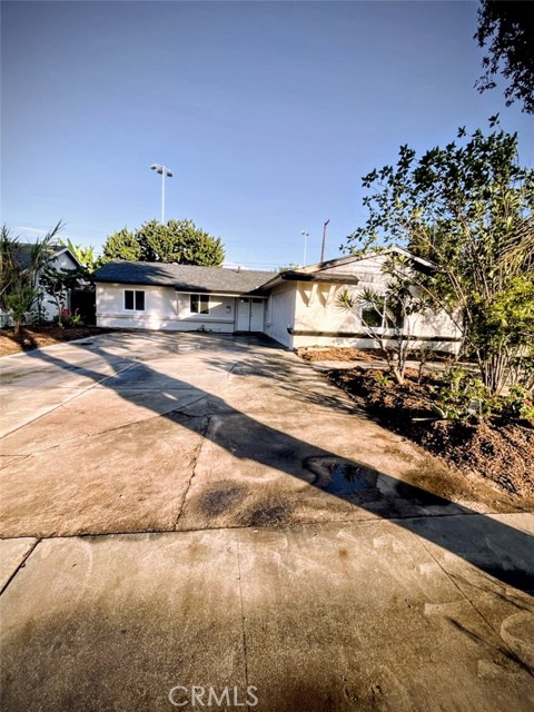 Property photo of 913 S Diamond