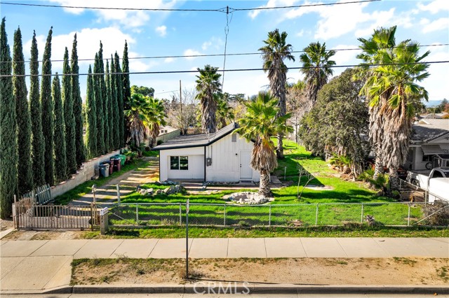 Property photo of 1049 Beaumont