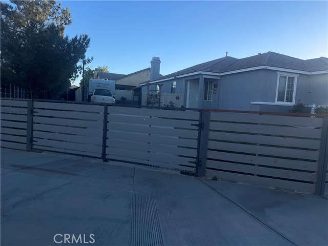 Property photo of 11767 Highgrove CT