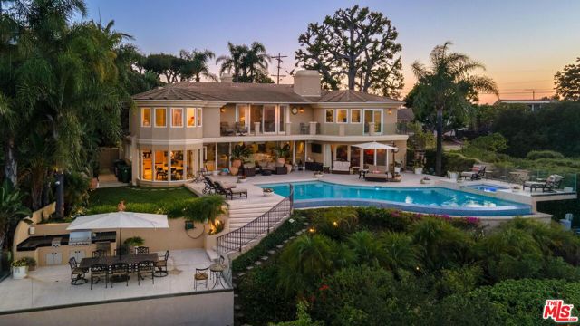 Property photo of 7833 Torreyson DR