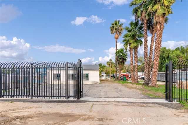 Property photo of 19620 Temescal Canyon